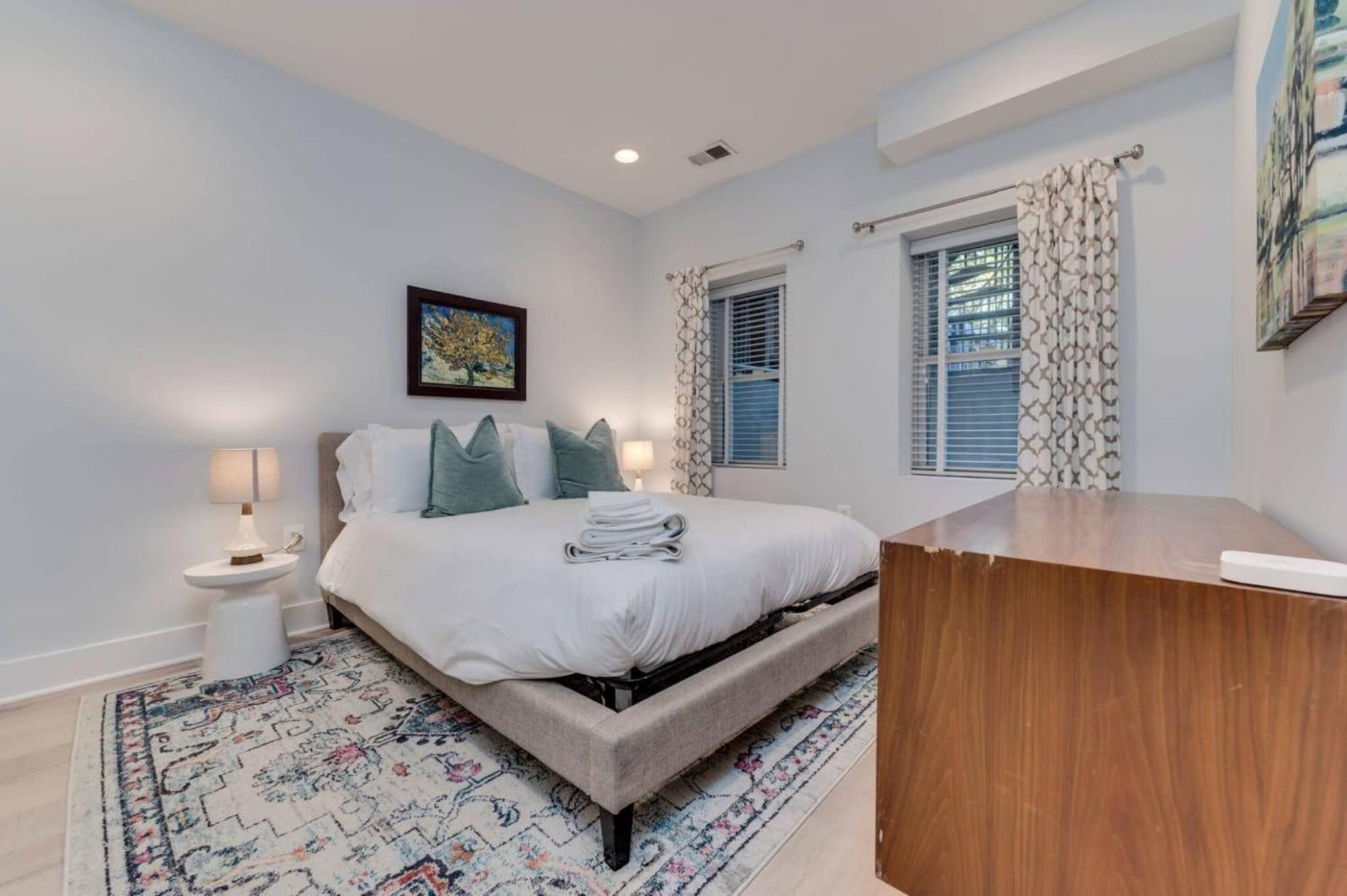 דירות וושינגטון Luxe 2Bd2Ba Townhouse In Hip Area - Near Metro מראה חיצוני תמונה