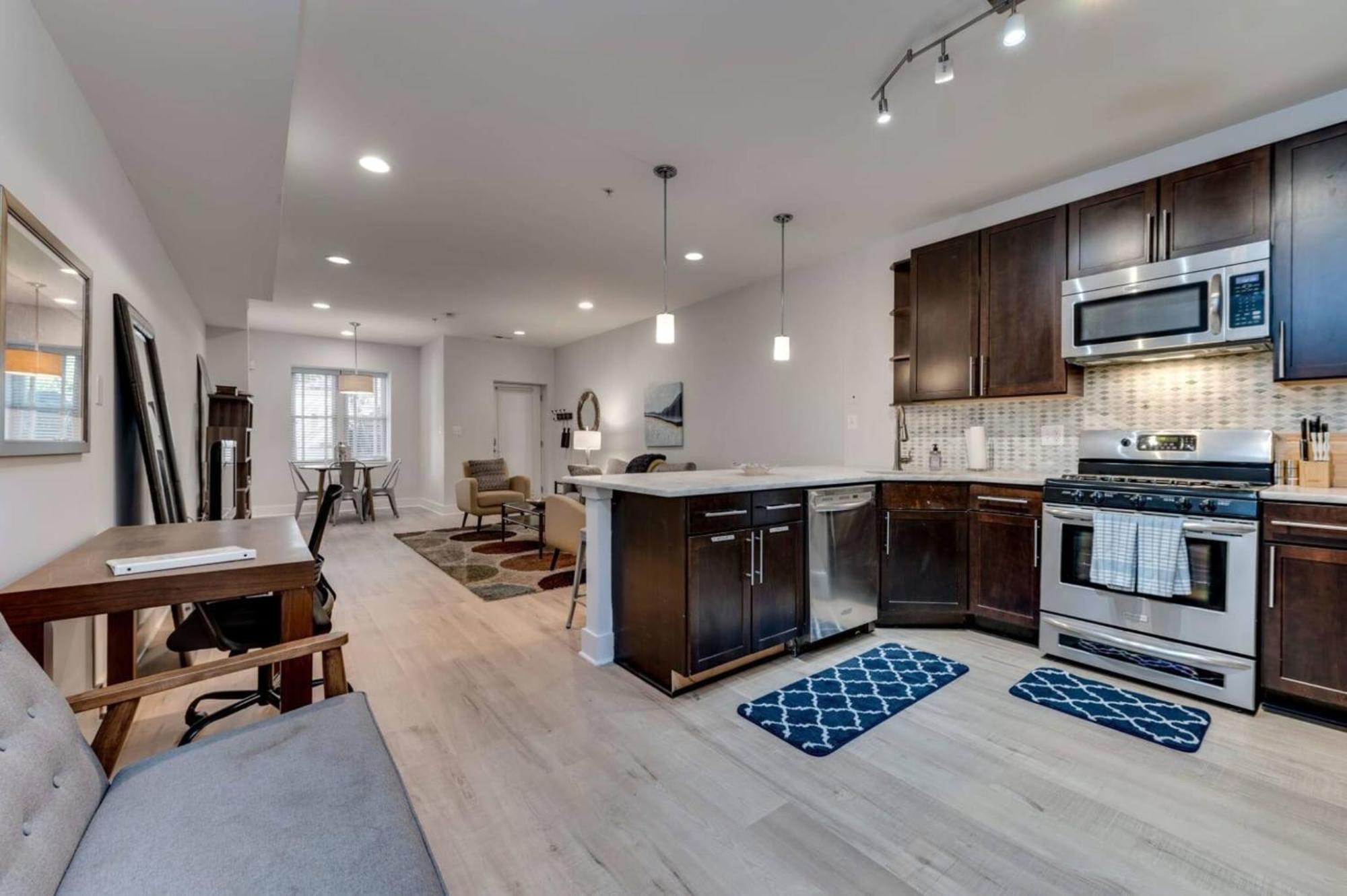 דירות וושינגטון Luxe 2Bd2Ba Townhouse In Hip Area - Near Metro מראה חיצוני תמונה